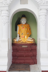 Buddha at Shwedagon pagoda - obrazy, fototapety, plakaty