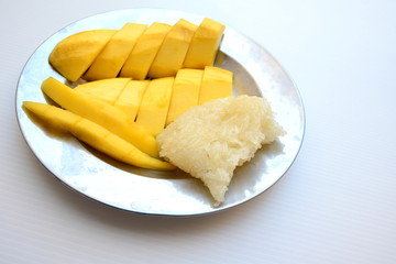 mango and sticky rice
