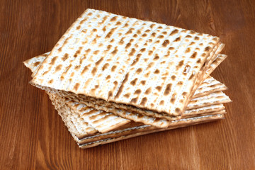 Matzah on wooden table