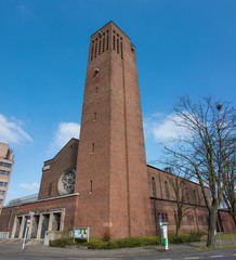 Obraz premium St. Franziskus Xaverius Kirche Düsseldorf Mörsenbroich