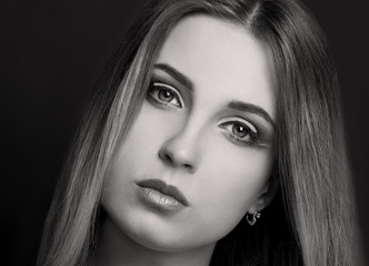 Face, black and white, ombre hair!