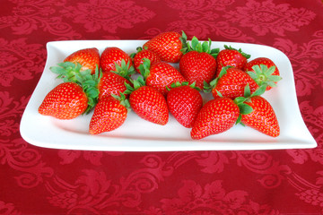 Erdbeeren auf Teller