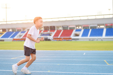 Fototapeta premium Running boy