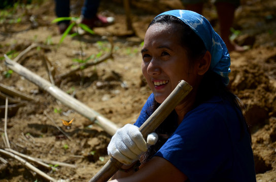 Thai People Volunteer Make Salt Licks