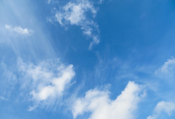 Obraz premium Clouds in the blue sky