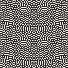 Vector Seamless Black and White Organic Rounded Jumble Lines Retro Pattern
