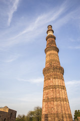 Fototapeta na wymiar red minaret tower