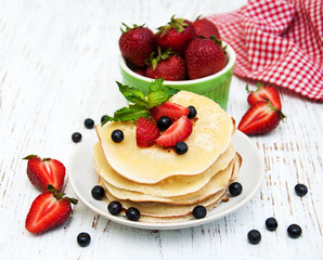 Pancakes with strawberries