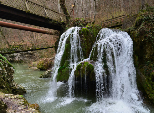 bigar romania waterfall
