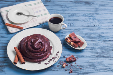 Round Twisted Bun Danish snail