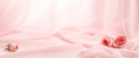 Türaufkleber rosa Rosen auf weicher Seide © powerstock