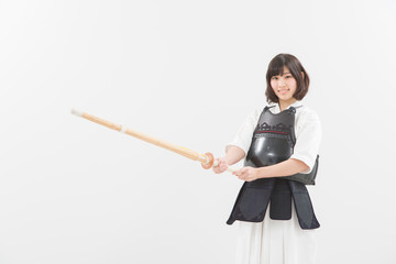 剣道をする女性