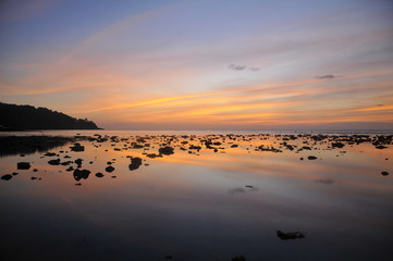 Fototapeta na wymiar Sunset sea Koh Chang Thailand