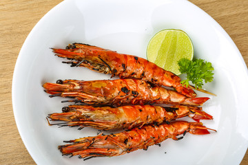 Grilled king prawns