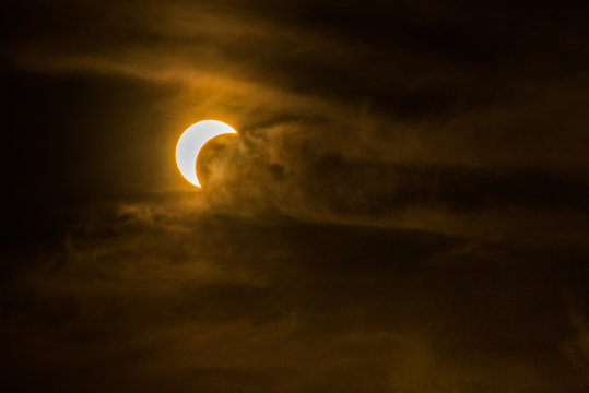 Solar eclipse last phase observed in south of Thailand