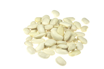 Cannellini beans on white