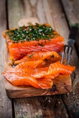 Deurstickers homemades gravlax with dill © nblxer