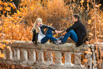On fence iscouple