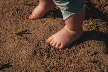 children foot is stained and dirty