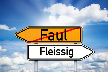 Wegweiser mit Faul und Fleißig