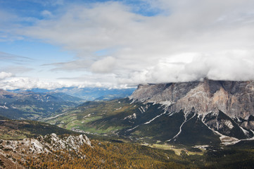 Fototapeta premium Dolomites, Italy. / The Dolomites are a mountain range located in northeastern Italy.