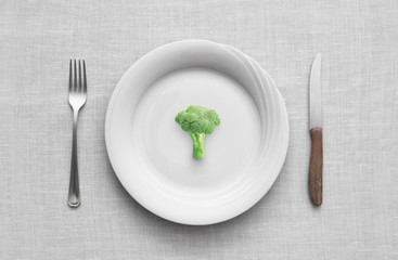 Piatto con broccolo verdura 