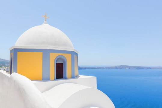 Fototapeta Church in Santorini, Greece