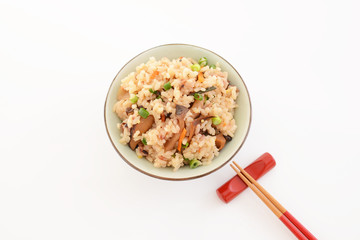 沖縄伝統料理のジューシー