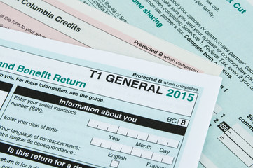 Canadian individual tax form T1 for year 2015