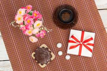 Send a gift to breakfast