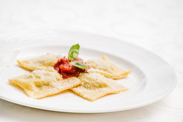 ravioli with cheese