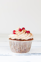 muffins med röda vinbär