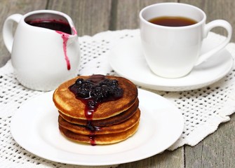 Pancakes with jam.