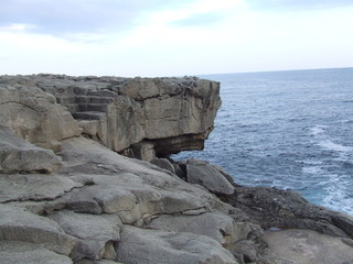Roccia sul mare