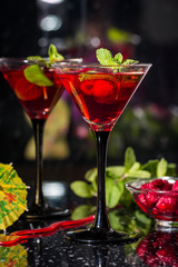  red alcohol raspberry cocktail