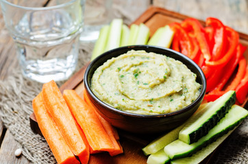 eggplant White bean dip with vegetables