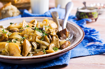 Cooked wild mushrooms