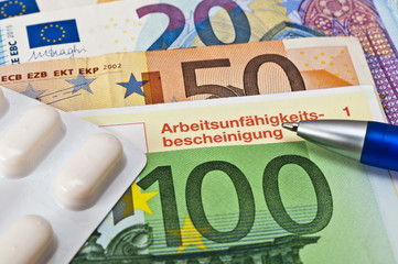 Krankenschein und Eurogeldscheine