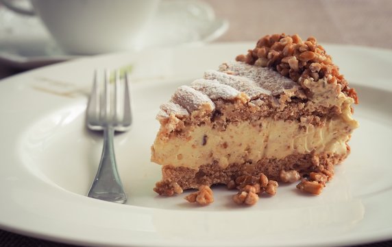 Homemade Succ&egrave;s Meringue French Dessert