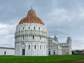 Piazza dei Miracoli, Pisa, Tuscany, Italy.