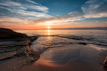 Obraz premium Winter sunrise at Ravda, Bulgaria