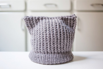 Bonnet chat au tricotin
