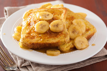 french toasts with caramelized banana for breakfast