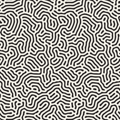 Vector Seamless Black and White Organic Rounded Jumble Lines Maze Pattern
