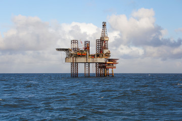 Oil platform during the day