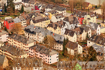 Obraz premium Viele Wohnhäuser, Stadtviertel