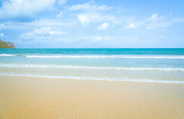 Fototapeta na wymiar Beautiful sea summer, Beautiful beach background