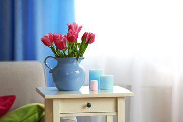Bouquet of pink tulips in a vase, close up