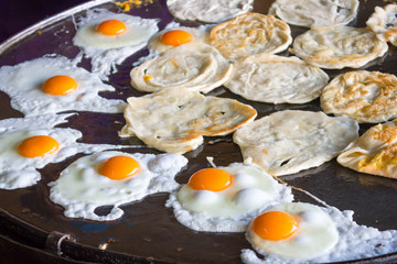 Rotee : traditional Muslim food on hot pan