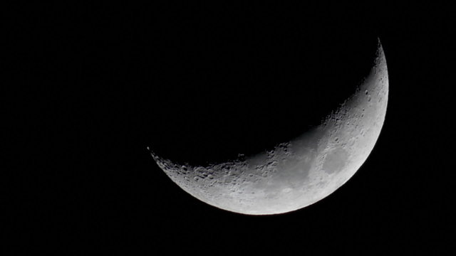 Crescent Moon Telescope View 800mm